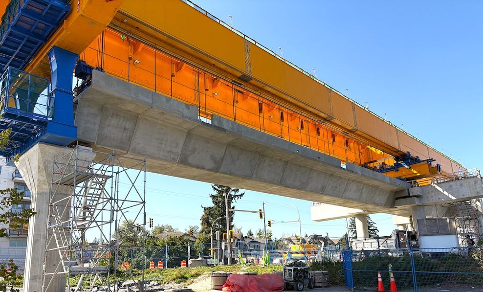 surrey-langley skytrain construction fleetwood flyer bakerview-166 street station september 2025