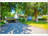 1409 Windsor Crescent, Delta - Front Yard