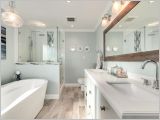 Masterbedroom Bathroom