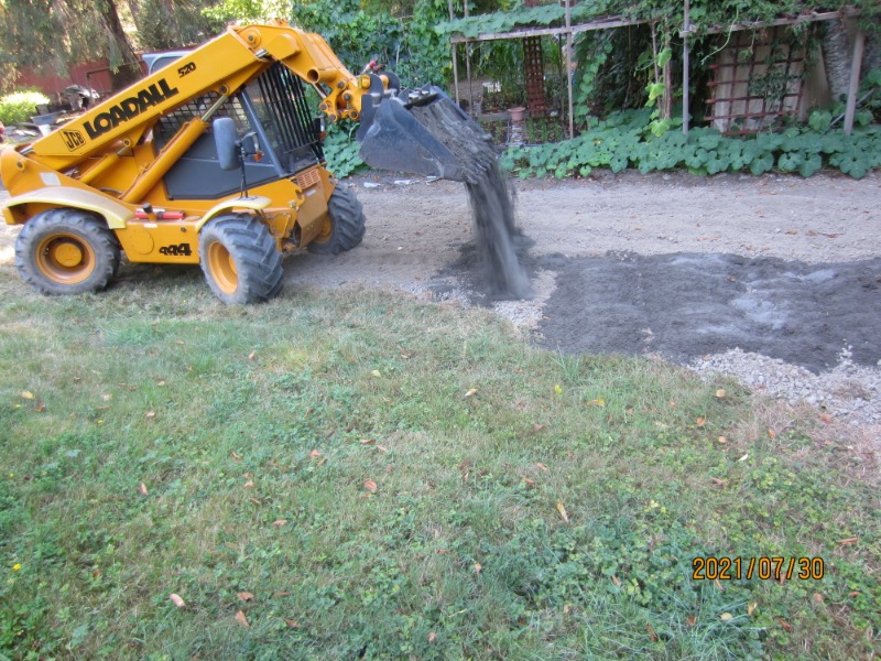 菜园土壤改良8月2日完成 粘土改良完整记录 静观云卷云舒